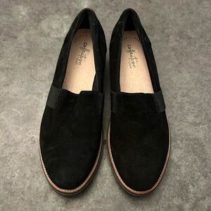 Clarks Collection Dolly Loafers Women’s Size 8M Ultimate Comfort Black Suede